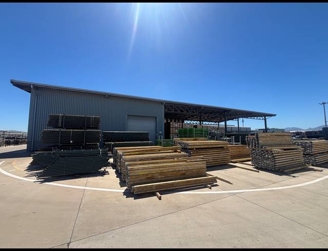 466M² WAREHOUSE TO LET IN BLACKHEATH INDUSTRIAL